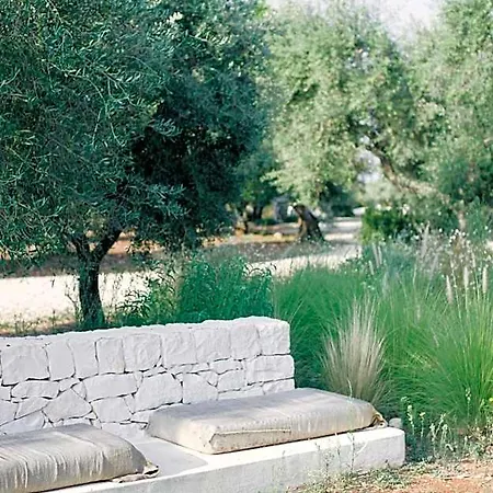 Fikus - The Apulian 3* سيغلي ميسابيكا